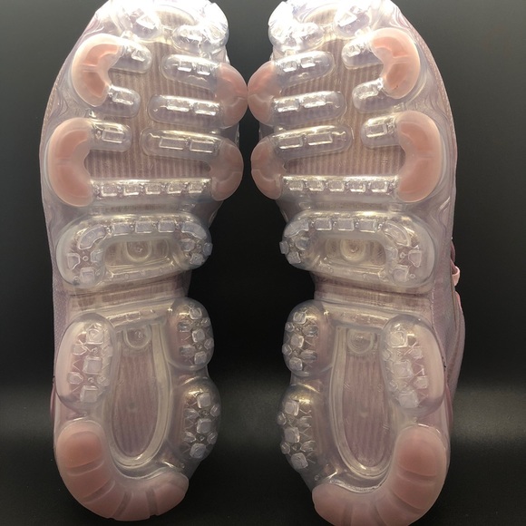 **SOLD** NEW Nike Women’s Air VaporMax 2019 ‘Plum’ - Picture 4 of 7
